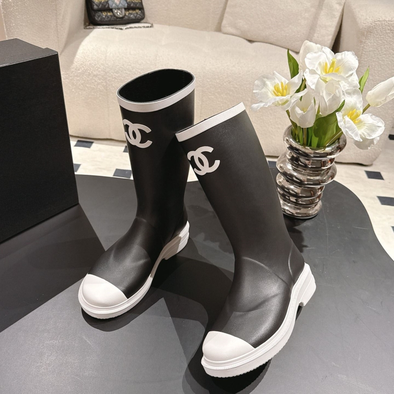 Ch**el boots